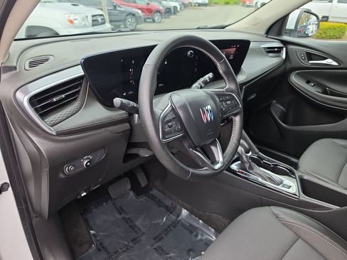 Used 2024 Buick Encore GX Preferred w/ Comfort Package image 10