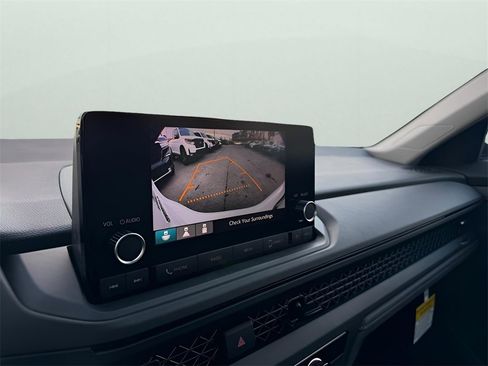 New 2025 Honda Accord LX image 17