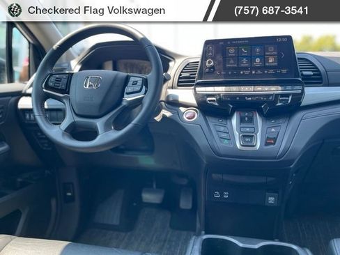 Used 2025 Honda Odyssey EX-L image 28