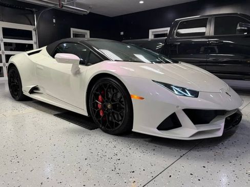 Used 2024 Lamborghini Huracan EVO AWD/4WD image 10