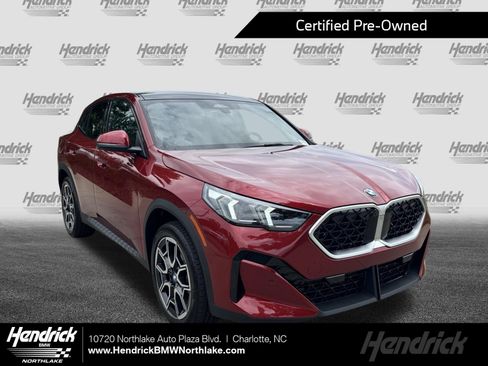Certified 2025 BMW X2 xDrive28i AWD/4WD image 1