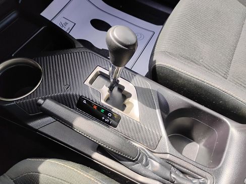 Used 2014 Toyota RAV4 XLE AWD/4WD image 22