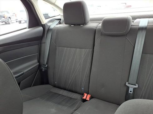 Used 2016 Ford Focus SE image 13