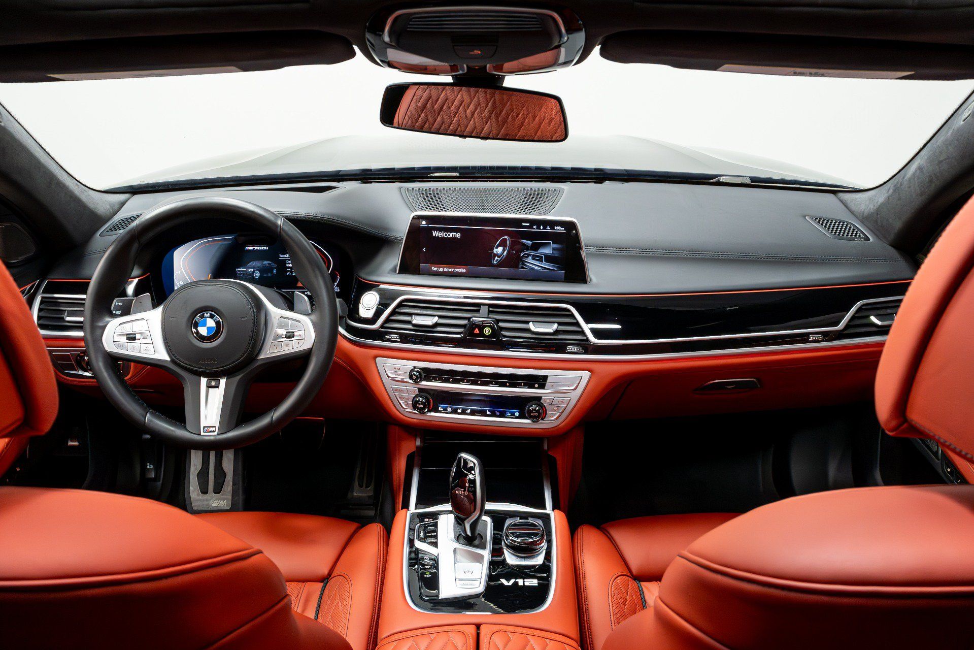 Used 2022 BMW M760i xDrive AWD/4WD image 12
