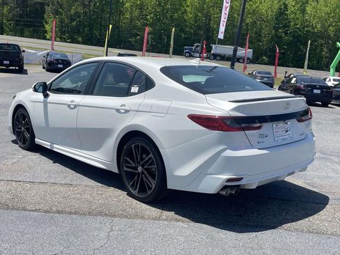 Used 2025 Toyota Camry XSE image 4