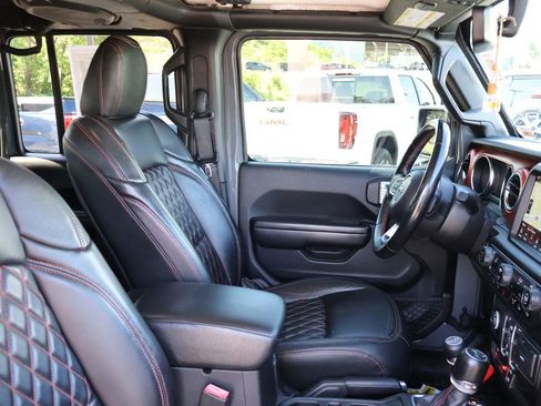 Used 2021 Jeep Wrangler Unlimited Rubicon AWD/4WD image 8