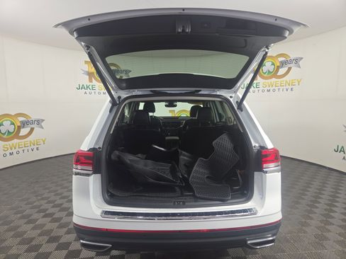 Used 2022 Volkswagen Atlas SEL image 34