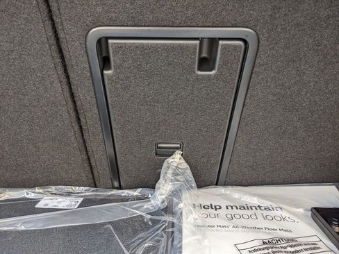 New 2025 Volkswagen GTI SE image 28