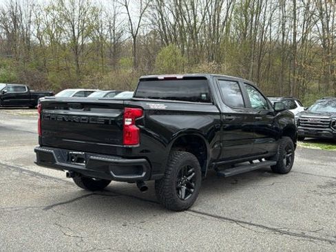 Used 2023 Chevrolet Silverado 1500 Custom Trail Boss w/ LPO, Dark Essentials Package AWD/4WD image 6
