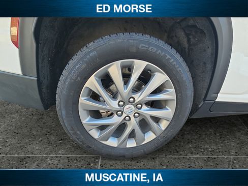 Used 2025 Buick Enclave Preferred image 11