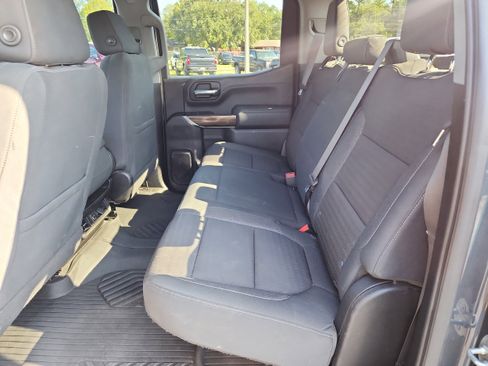 Used 2020 Chevrolet Silverado 1500 LT Trail Boss image 14