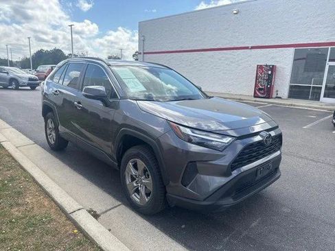 Certified 2024 Toyota RAV4 XLE FWD image 1