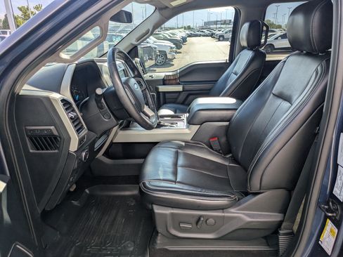 Used 2019 Ford F150 Lariat w/ Equipment Group 502A Luxury AWD/4WD image 15