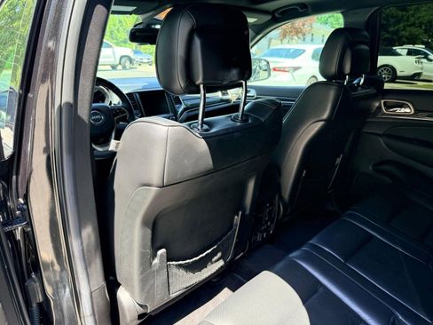 Used 2014 Jeep Grand Cherokee Overland AWD/4WD image 33
