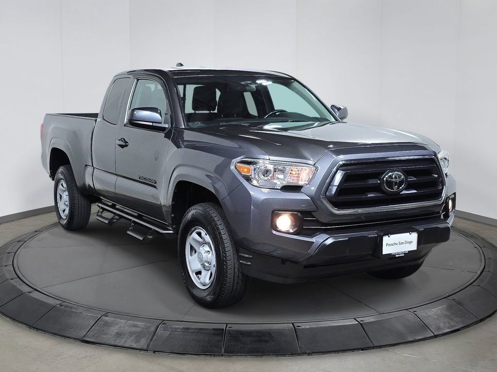 Used 2021 Toyota Tacoma SR5 RWD image 9