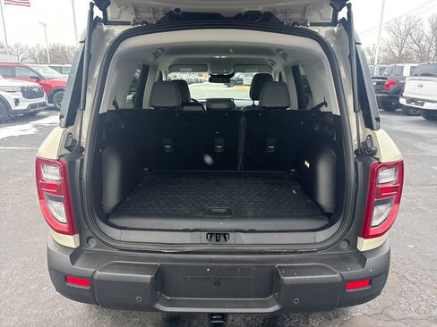Used 2025 Ford Bronco Sport Badlands image 12