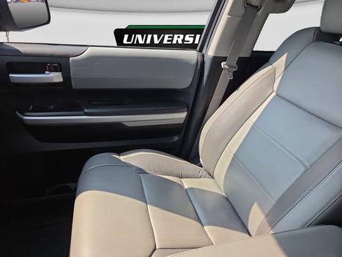 Used 2021 Toyota Tundra Limited w/ Limited Premium Package AWD/4WD image 12