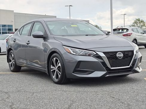 Used 2020 Nissan Sentra SV FWD image 2