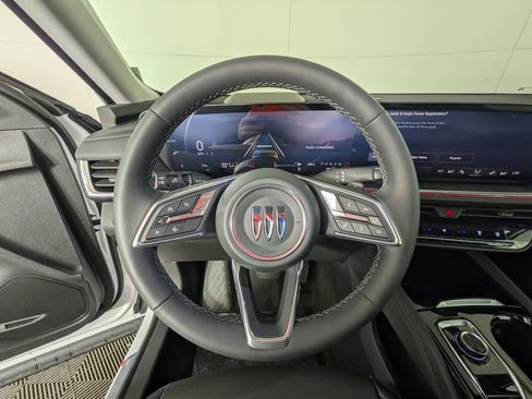 New 2026 Buick Envision Preferred image 19