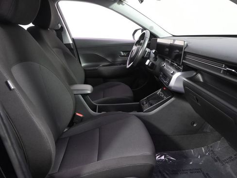 Used 2024 Hyundai Kona SEL w/ Convenience Package AWD/4WD image 16
