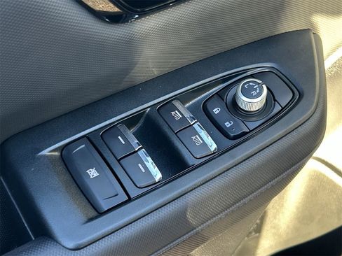 Certified 2025 Subaru Forester Limited w/ Popular Package #2 image 18