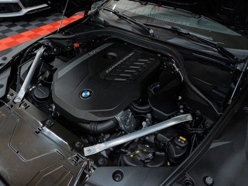 Used 2020 BMW Z4 M40i w/ Executive Package RWD image 41