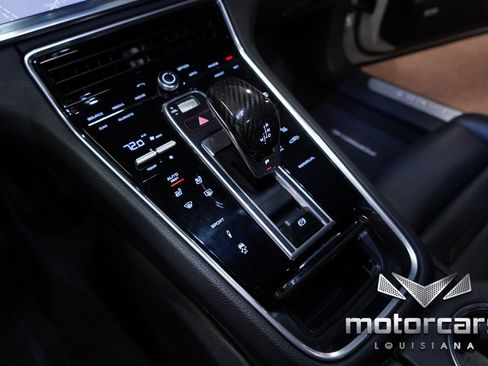 Used 2019 Porsche Panamera 4 AWD/4WD image 40