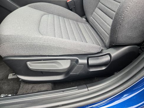 Used 2025 Kia K4 EX image 23