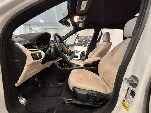 Used 2018 BMW X1 sDrive28i FWD image 12