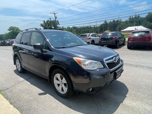 Used 2015 Subaru Forester 2.5i Premium w/ All-Weather Package AWD/4WD image 3