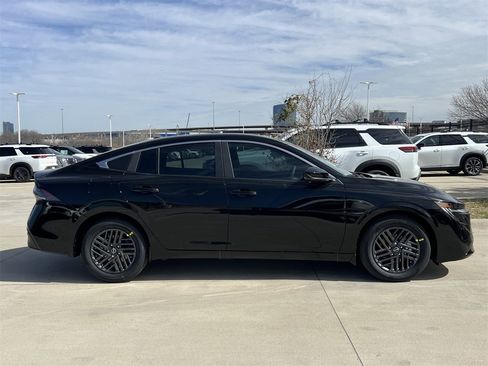 New 2026 Nissan Sentra SV image 3