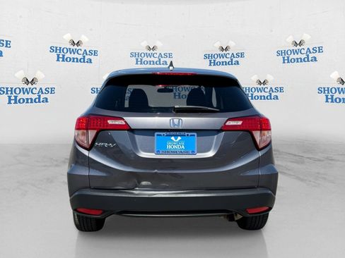 Used 2017 Honda HR-V EX image 7