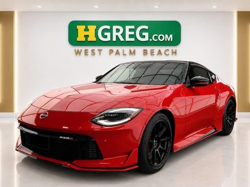 Used 2025 Nissan Z NISMO w/ Floor Mat Package RWD image 4
