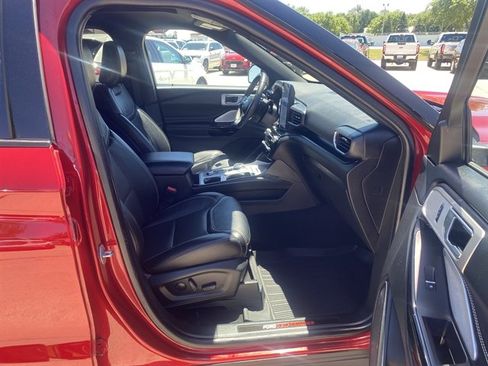 Used 2024 Ford Explorer ST w/ Equipment Group 401A AWD/4WD image 5