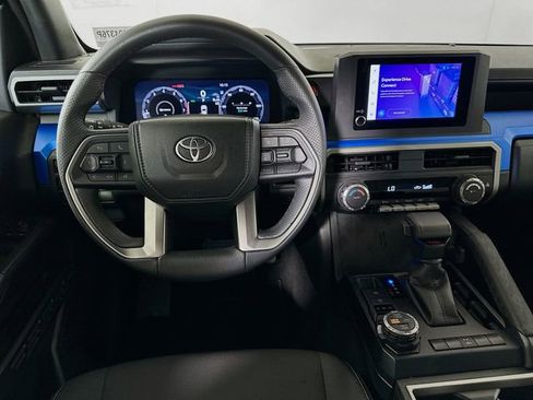 Certified 2025 Toyota Tacoma TRD Off-Road image 23