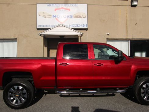 Used 2018 Chevrolet Silverado 2500 LT w/ All Star Edition image 4