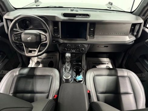 Used 2024 Ford Bronco Big Bend image 32