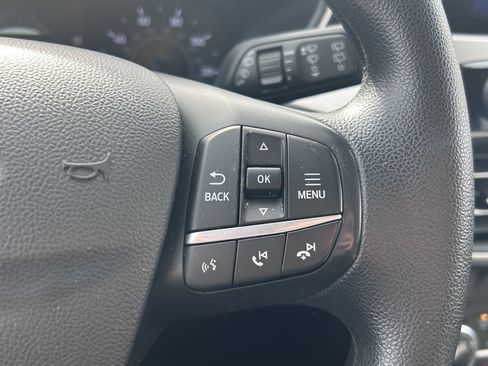 Used 2020 Ford Escape SE image 20