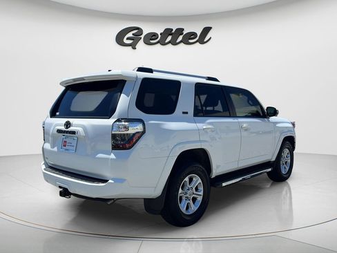 Used 2023 Toyota 4Runner SR5 Premium w/ Moonroof Package RWD image 5