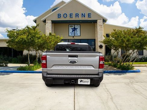 Used 2024 Ford Maverick XLT w/ XLT Luxury Package image 4