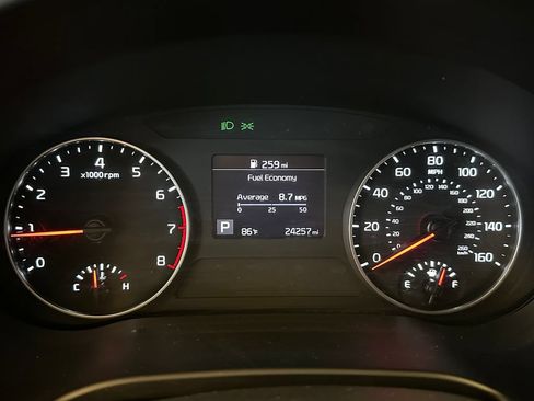 Used 2021 Kia Seltos S AWD/4WD image 10