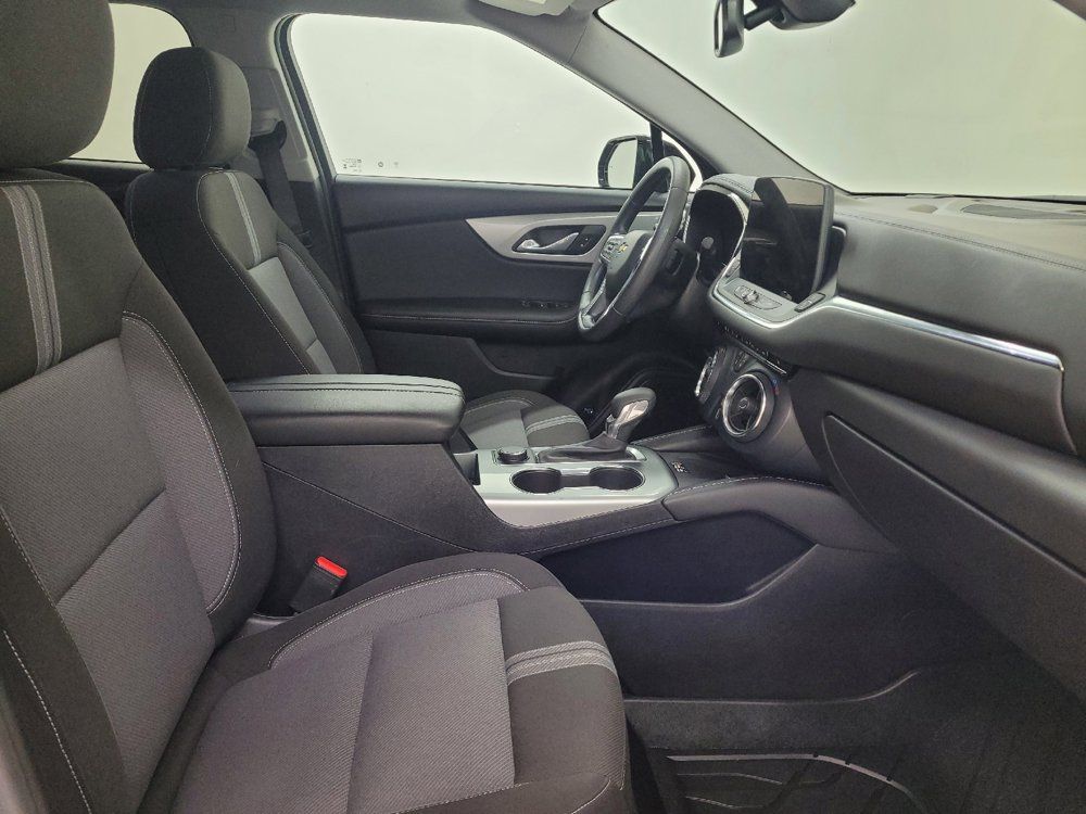 Used 2024 Chevrolet Blazer LT w/ Convenience Package FWD image 21