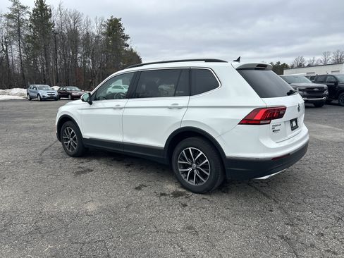 Used 2020 Volkswagen Tiguan SE w/ 3rd Row Seat Package image 6