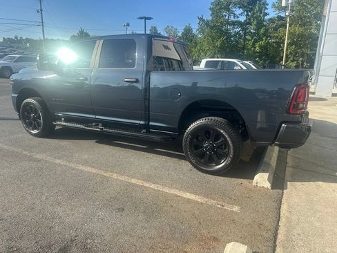 Used 2026 RAM 2500 Big Horn AWD/4WD image 6
