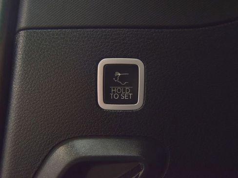 Used 2022 Jeep Wagoneer Series II image 40