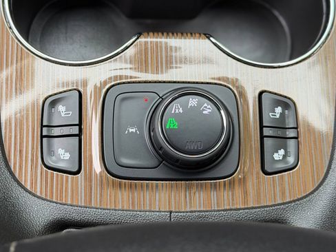 Used 2021 GMC Acadia SLE w/ Driver Convenience Package AWD/4WD image 25