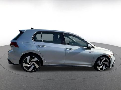 Used 2026 Volkswagen Golf S FWD image 14