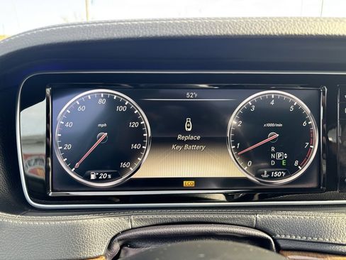 Used 2014 Mercedes-Benz S 550 Sedan image 3