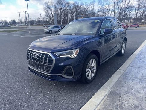 Certified 2025 Audi Q3 2.0T Premium Plus w/ Premium Plus Package image 31