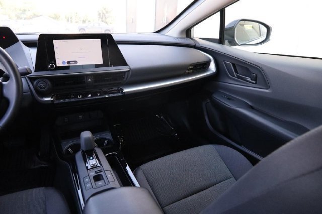 Certified 2025 Toyota Prius LE AWD/4WD image 26